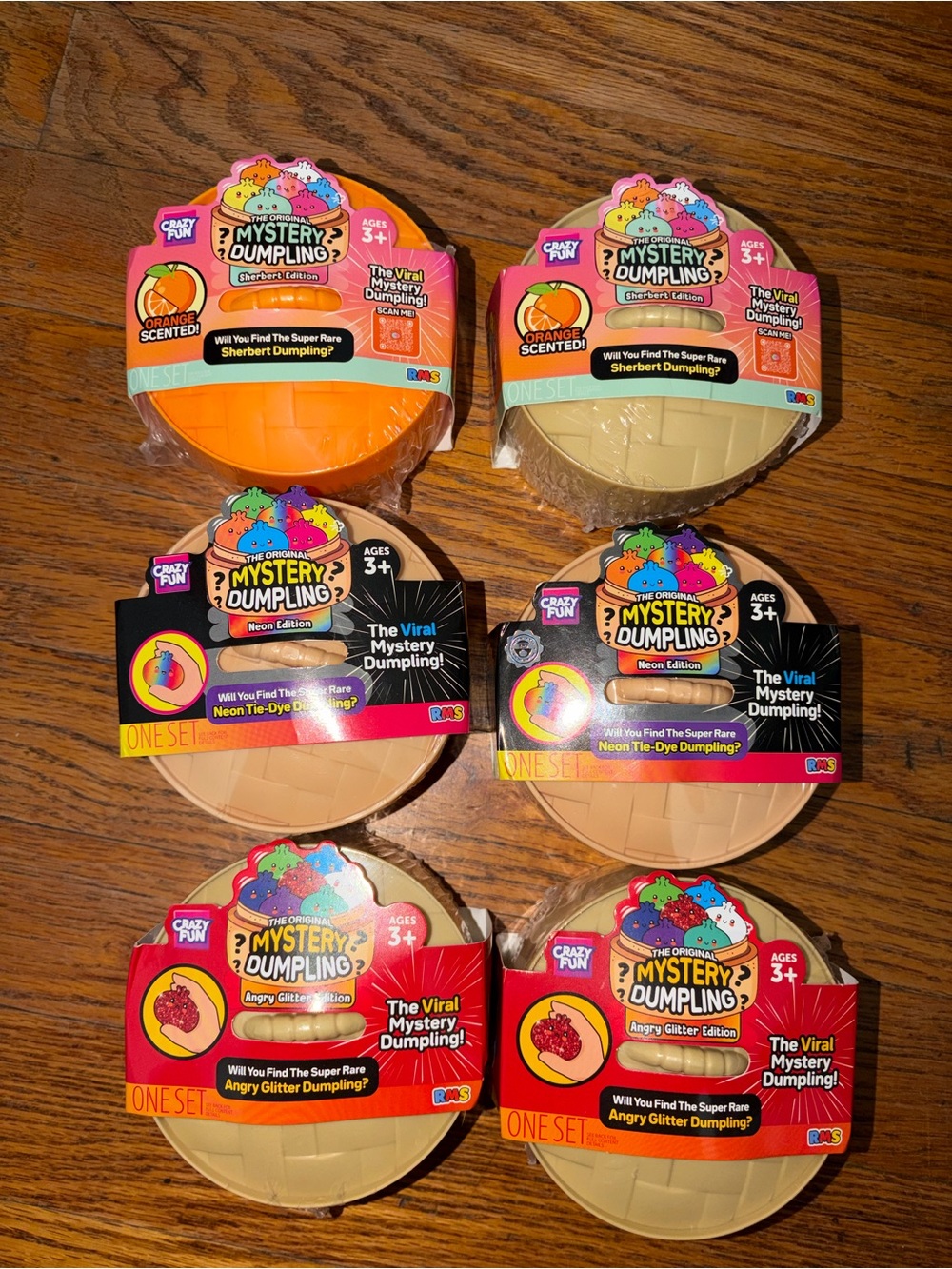 Mystery Dumpling Surprise Toy Set - Orange, Cream, Beige |